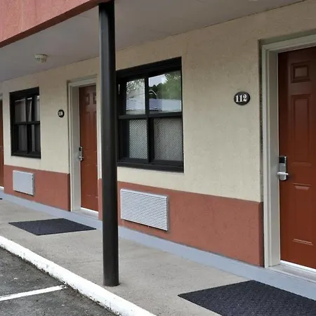 Maritime Inn Antigonish Exterior photo